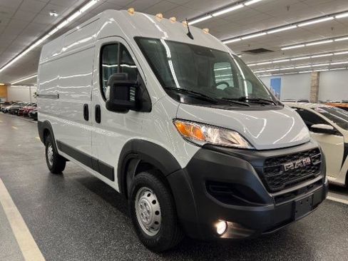 Used 2023 RAM ProMaster 2500 FWD image 5