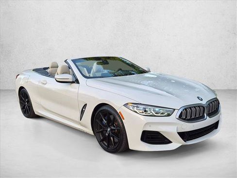 Used 2024 BMW 840i Convertible w/ Comfort Seating Package RWD image 3