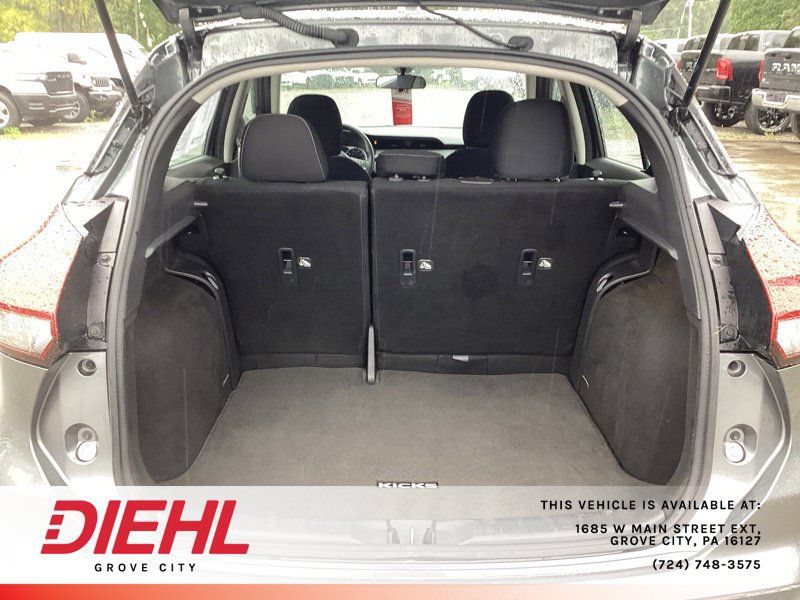 Used 2021 Nissan Kicks S FWD image 10