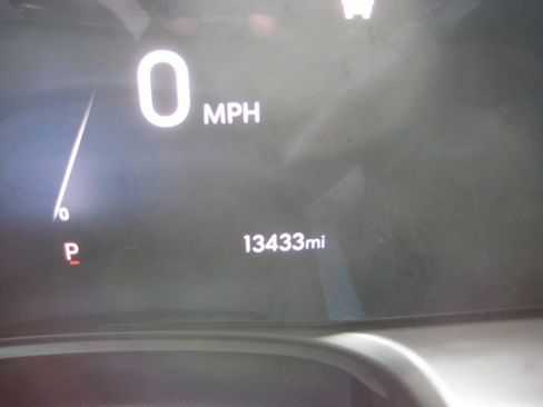 Used 2025 Buick Encore GX Preferred image 25