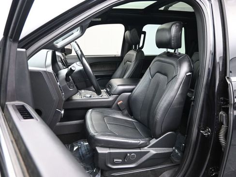 Used 2019 Ford Expedition Limited w/ Special Edition Package image 27