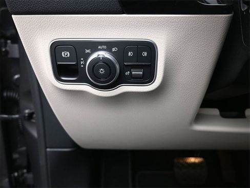 New 2026 Mercedes-Benz GLA 250 image 16