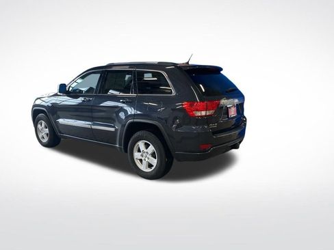 Used 2013 Jeep Grand Cherokee Laredo w/ Laredo E Group image 17