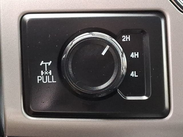 Used 2022 Ford F250 Lariat w/ Black Appearance Package AWD/4WD image 24