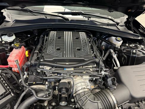 Used 2022 Chevrolet Camaro ZL1 RWD image 26
