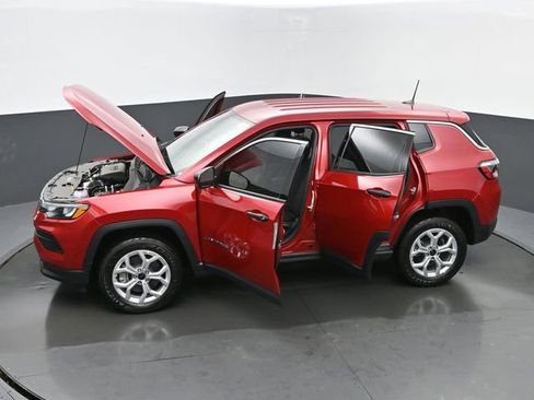 New 2025 Jeep Compass Sport image 63