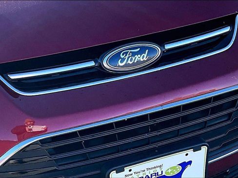 Used 2017 Ford C-MAX Energi SE w/ Equipment Group 401A image 28