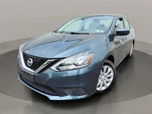 Used 2017 Nissan Sentra SV w/ Driver's Assist Package FWD image 1
