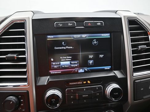 Used 2015 Ford F150 King Ranch w/ Equipment Group 601A Luxury image 3