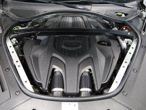 Used 2022 Porsche Panamera 4 AWD/4WD image 45
