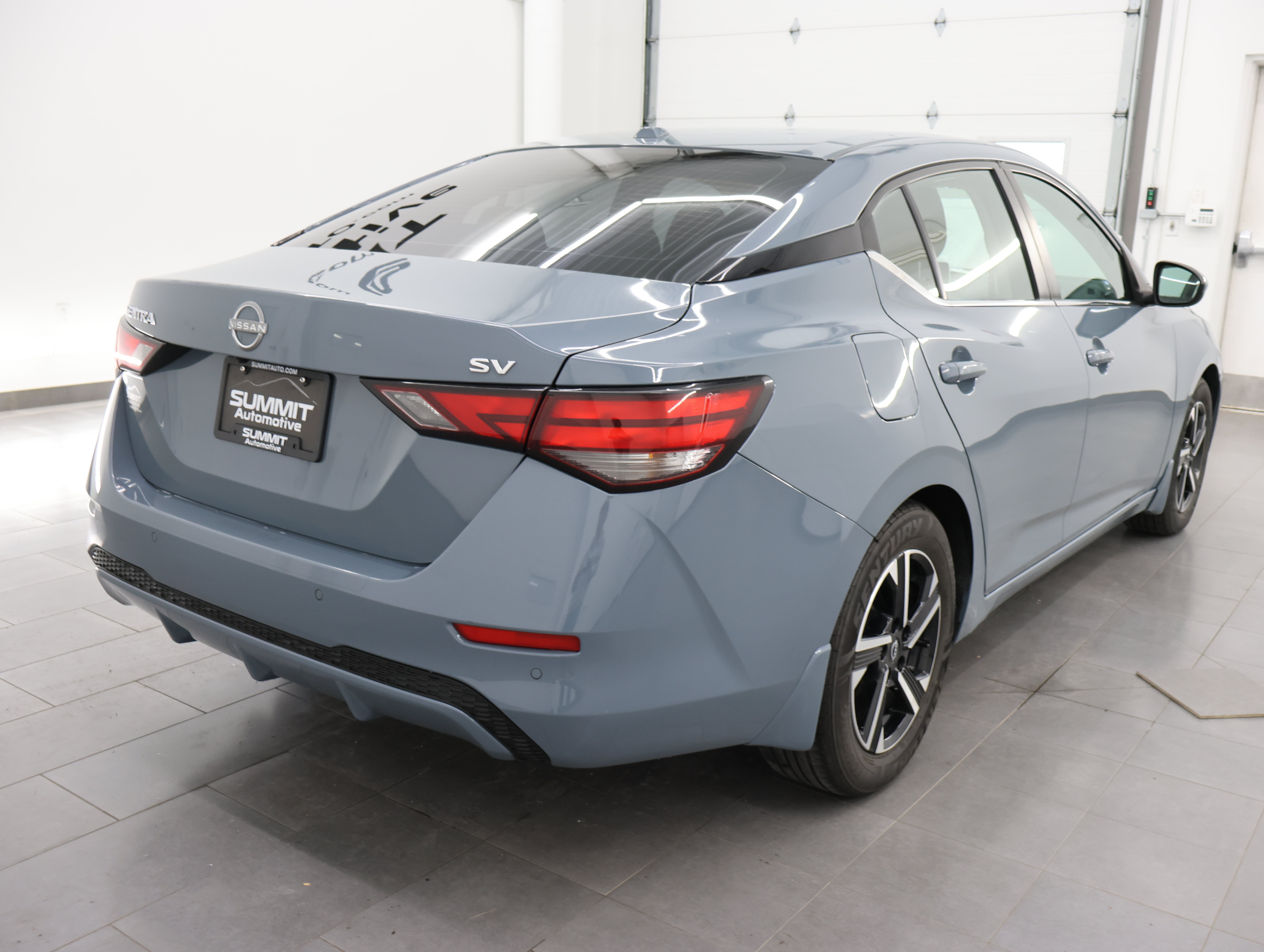 Used 2024 Nissan Sentra SV FWD image 5