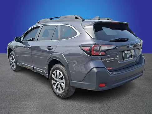 Used 2025 Subaru Outback Premium w/ Popular Package #1A AWD/4WD image 6