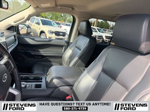 Used 2024 Ford Expedition Max XLT RWD image 14