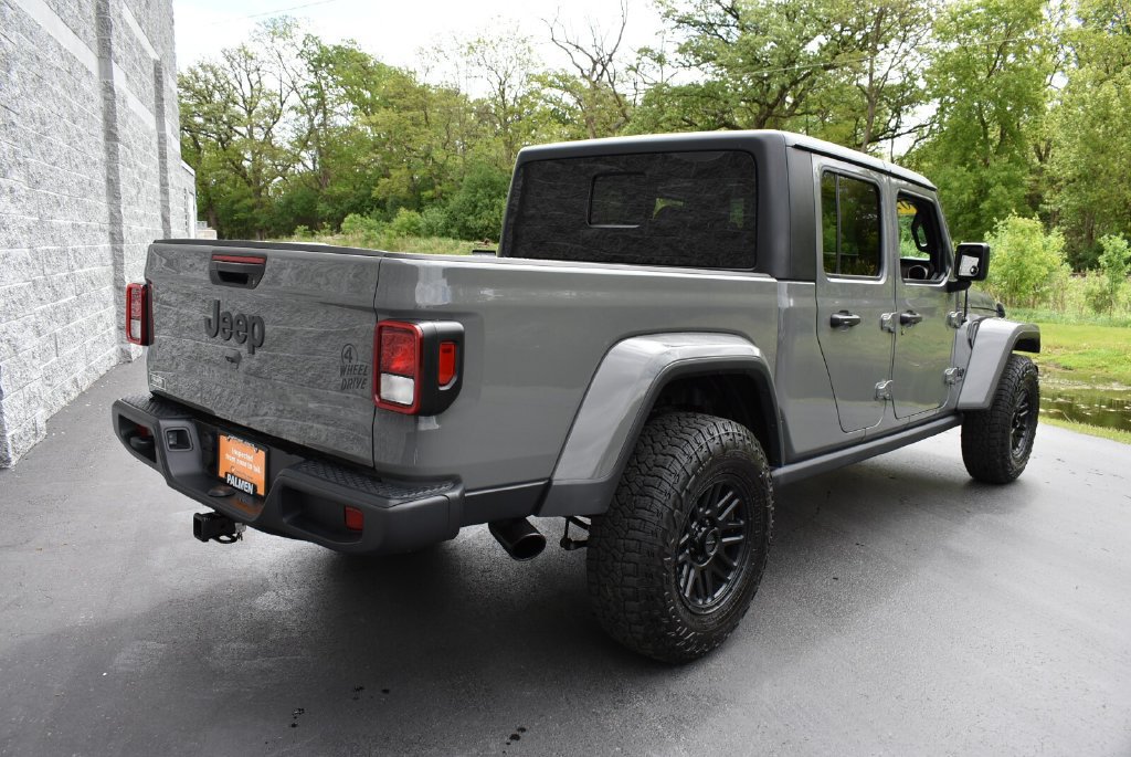 Used 2021 Jeep Gladiator Sport AWD/4WD image 6