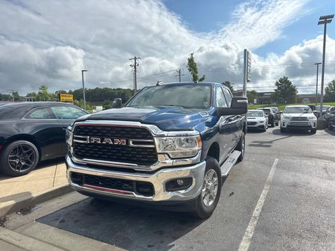 Used 2024 RAM 2500 Big Horn AWD/4WD image 14