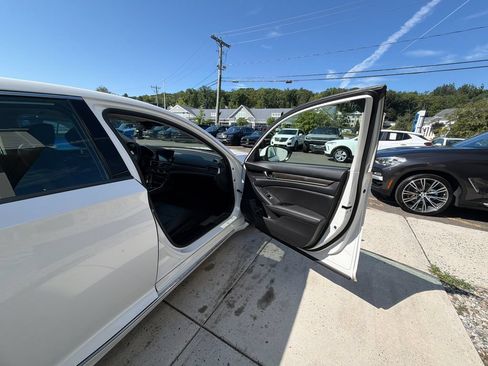 Used 2019 Honda Accord EX-L image 50