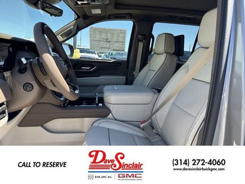 New 2026 GMC Yukon Denali w/ Denali Reserve Package AWD/4WD image 11