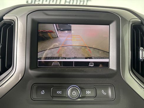 Used 2025 Chevrolet Silverado 2500 Custom w/ Custom Value Package image 16