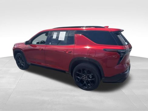 Used 2024 Chevrolet Traverse RS AWD/4WD image 6