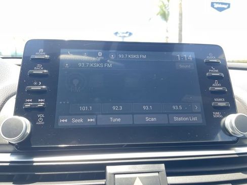 Used 2019 Honda Accord Sport image 13