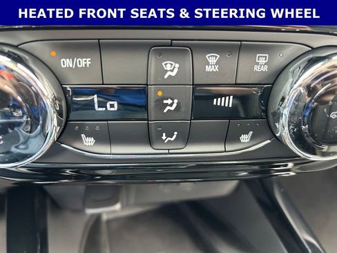 New 2026 Chevrolet Trax ACTIV w/ Sunroof Package FWD image 7
