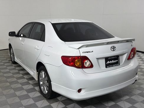 Used 2010 Toyota Corolla S image 7