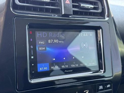 Used 2017 Toyota Prius One FWD image 12