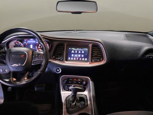 Used 2021 Dodge Challenger GT image 16