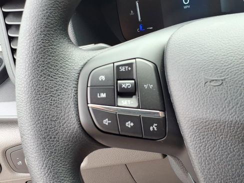 New 2026 Ford Transit 250 148 Medium Roof RWD image 18