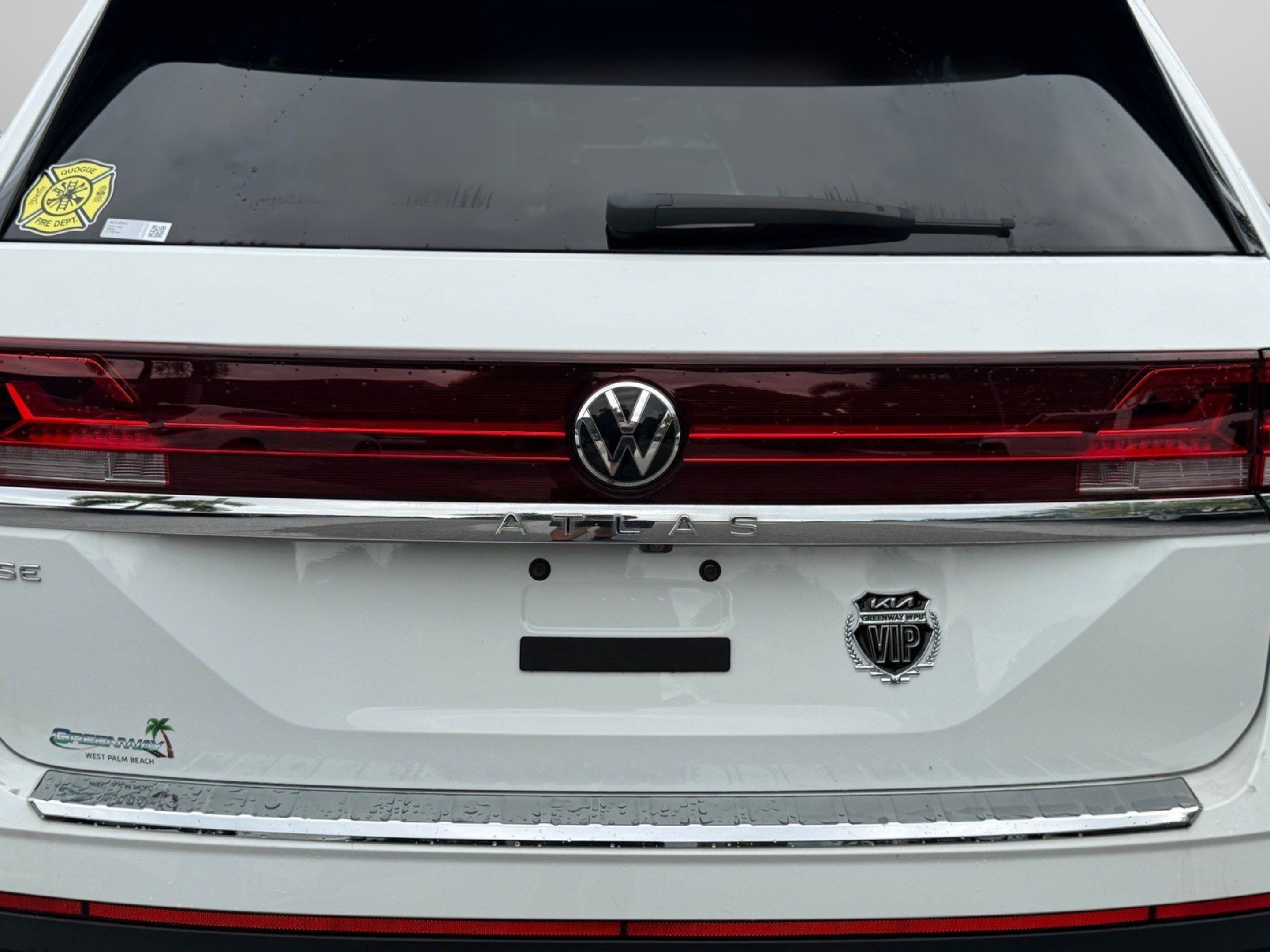 Used 2024 Volkswagen Atlas SE FWD image 40