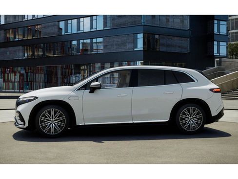 Used 2023 Mercedes-Benz EQS 580 4MATIC SUV image 37