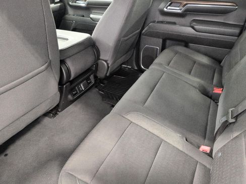 Used 2024 Chevrolet Silverado 1500 LT AWD/4WD image 21
