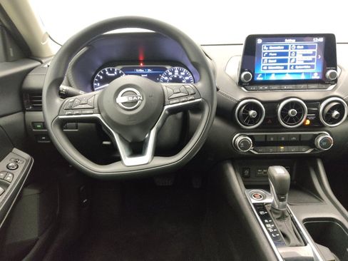 Used 2024 Nissan Sentra SV image 22