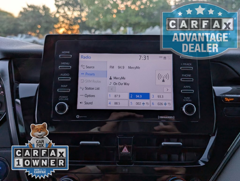 Used 2024 Toyota Camry SE FWD image 6