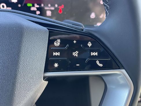 New 2025 Audi Q5 Prestige image 22