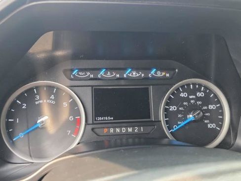 Used 2017 Ford F250 XLT w/ XLT Value Package AWD/4WD image 12
