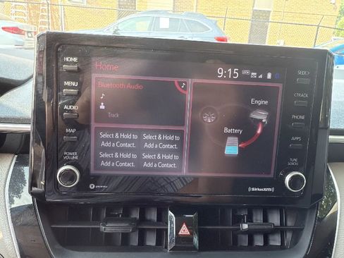 Used 2022 Toyota Corolla LE FWD image 35