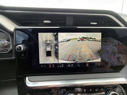 Certified 2024 GMC Sierra 1500 Denali AWD/4WD image 21