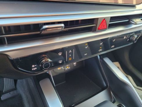 Used 2026 Kia Sorento LX image 14