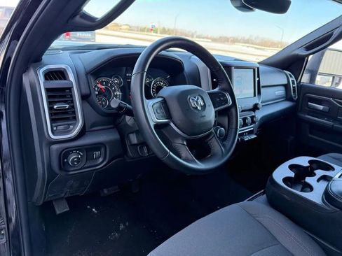 Used 2024 RAM 2500 Big Horn w/ Bed Utility Group image 12