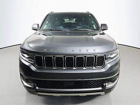 Used 2022 Jeep Wagoneer Series II w/ Premium Group I image 2