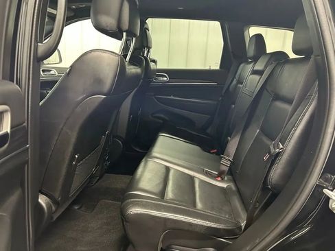 Used 2022 Jeep Grand Cherokee Limited w/ Trailer Tow Group IV image 15