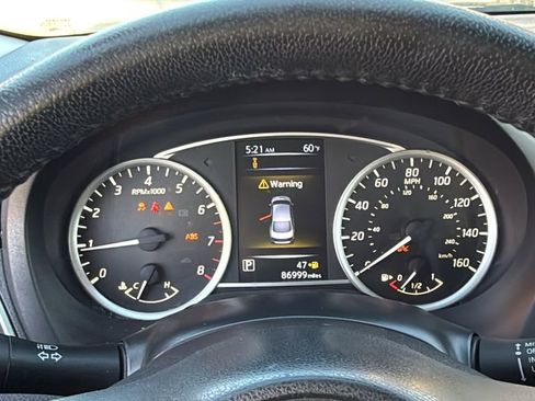 Used 2018 Nissan Sentra SR image 21