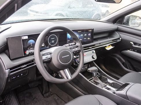 New 2025 Hyundai Santa Cruz SEL image 26