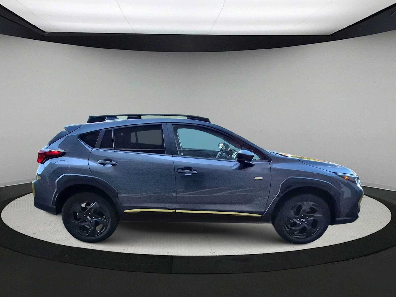 Used 2024 Subaru Crosstrek 2.5i Sport w/ Crosstrek Mirror Package AWD/4WD image 9