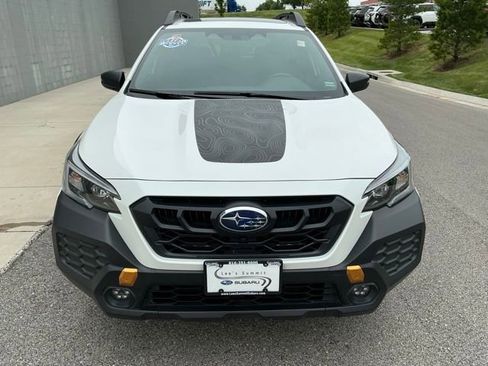 Used 2025 Subaru Outback Wilderness AWD/4WD image 9