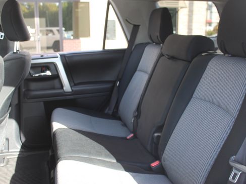 Used 2020 Toyota 4Runner SR5 image 27