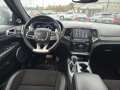 Used 2021 Jeep Grand Cherokee SRT AWD/4WD image 15
