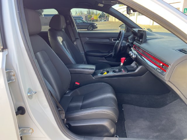 Used 2024 Honda Civic Sport image 9