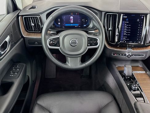 Used 2023 Volvo XC60 B5 Plus w/ Protection Package Premier image 16